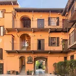 Naviglio Grande - Sui Navigli Corte Storica מילאנו
